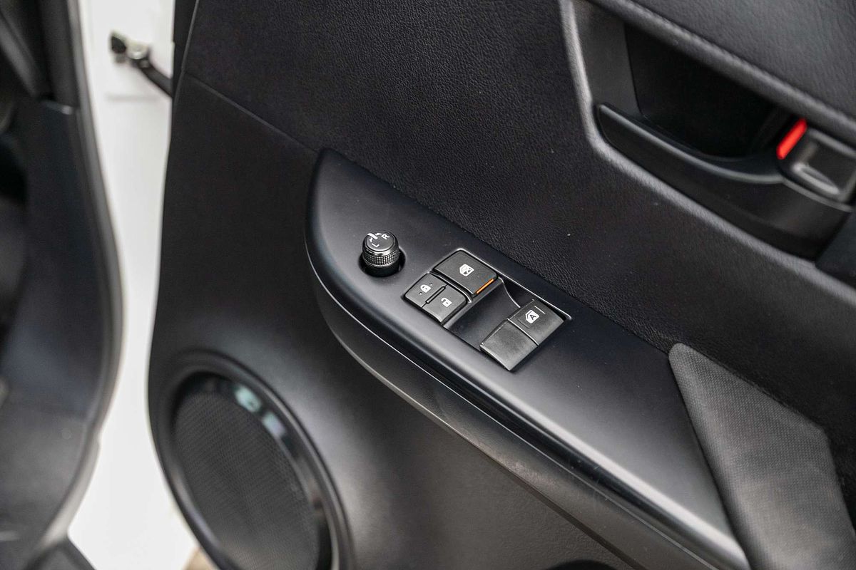 2019 Toyota Hilux Workmate TGN121R Rear Wheel Drive