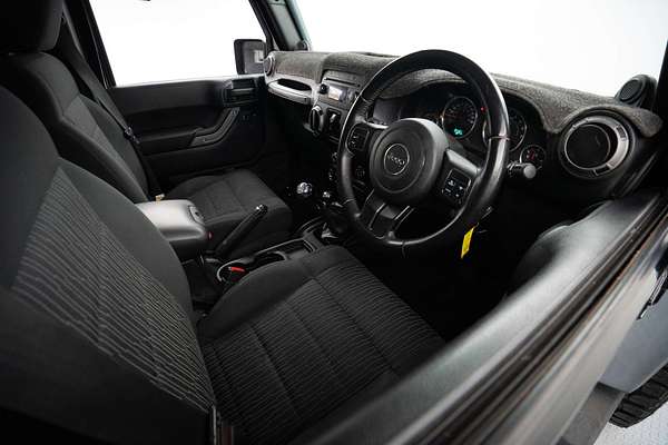 2011 Jeep Wrangler Unlimited Sport JK