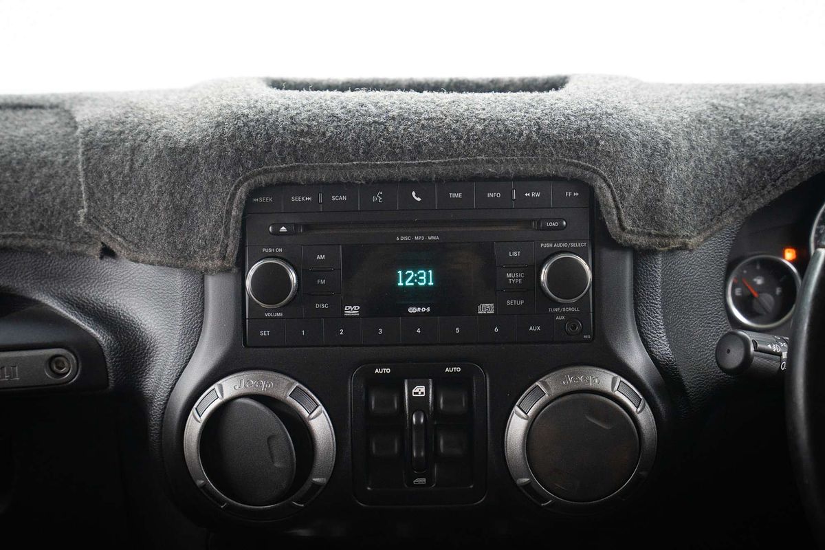 2011 Jeep Wrangler Unlimited Sport JK