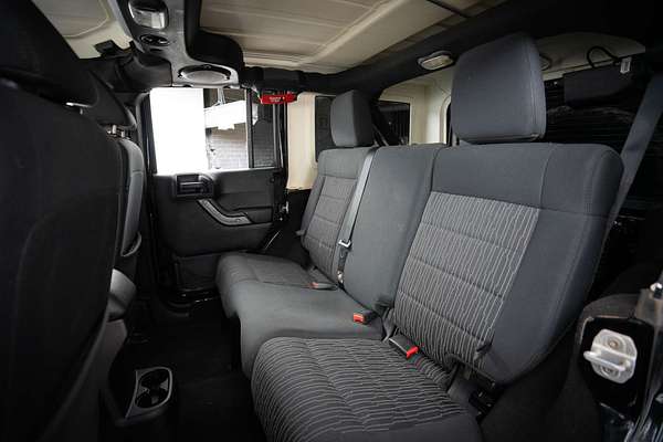 2011 Jeep Wrangler Unlimited Sport JK