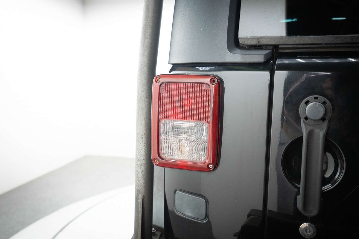 2011 Jeep Wrangler Unlimited Sport JK