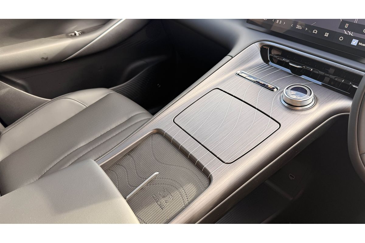 2025 Geely Starray EM-i Inspire