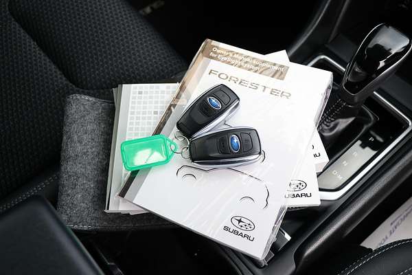 2022 Subaru Forester 2.5i Premium S5