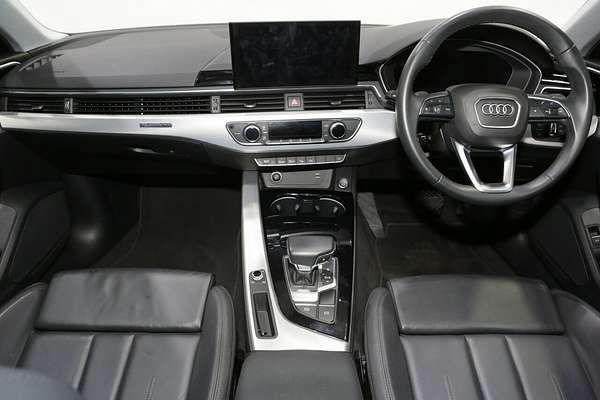 2021 Audi A4 45 TFSI S line B9