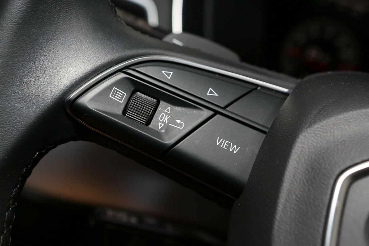 2021 Audi A4 45 TFSI S line B9