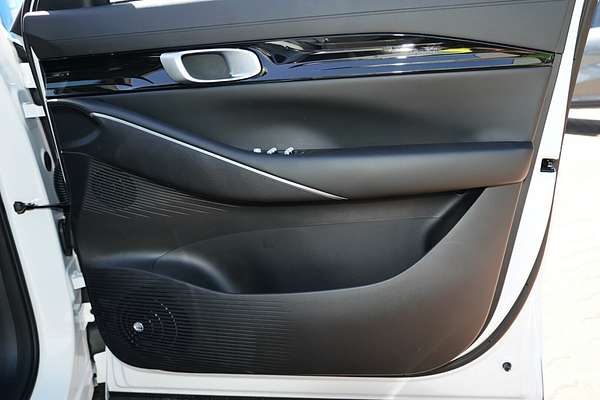 2025 Geely Starray EM-i Complete P145
