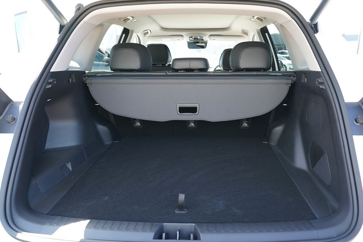 2025 Geely Starray EM-i Complete P145