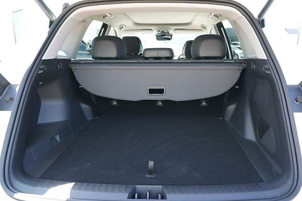 2025 Geely Starray EM-i Complete P145