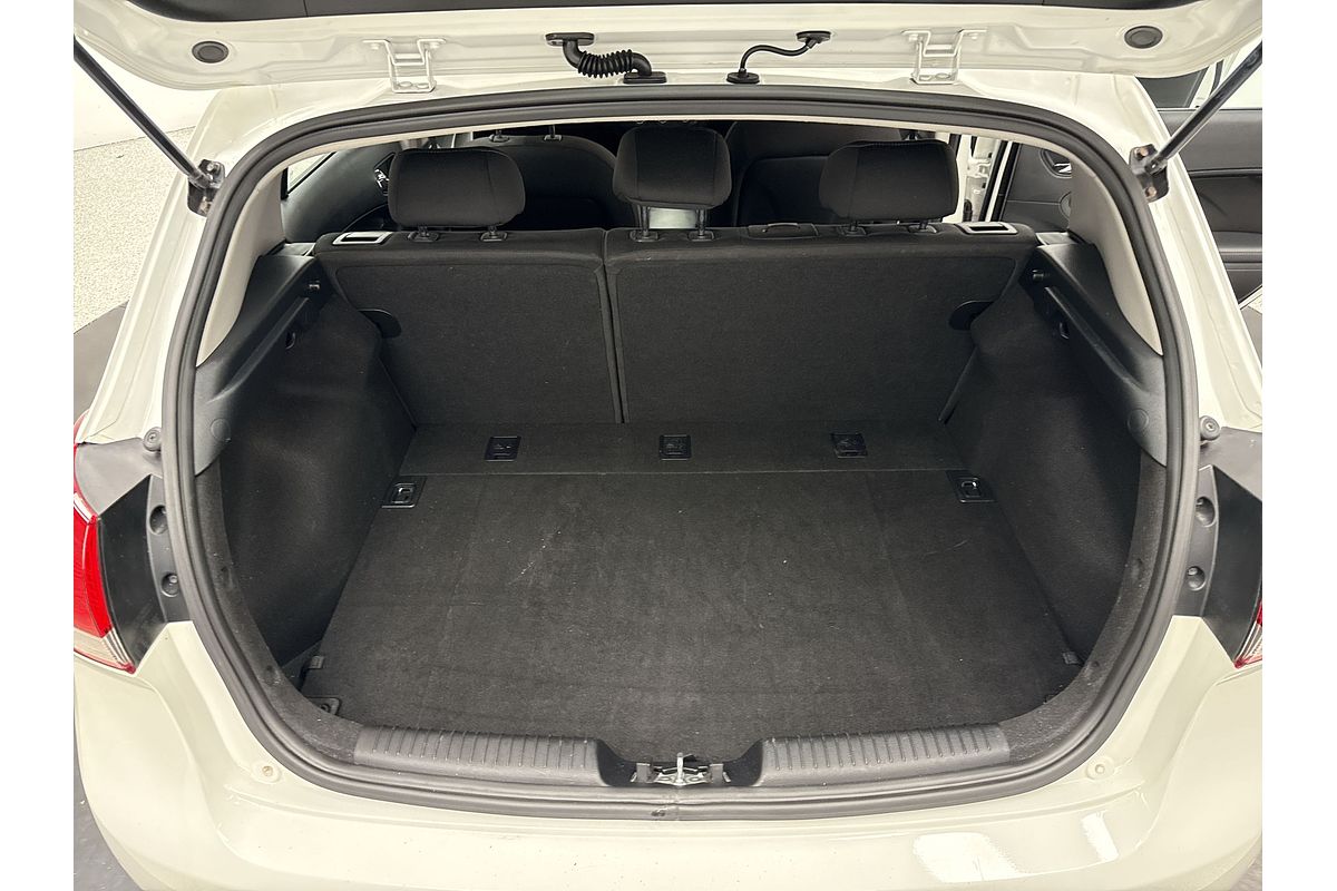 2017 Kia Cerato Sport YD