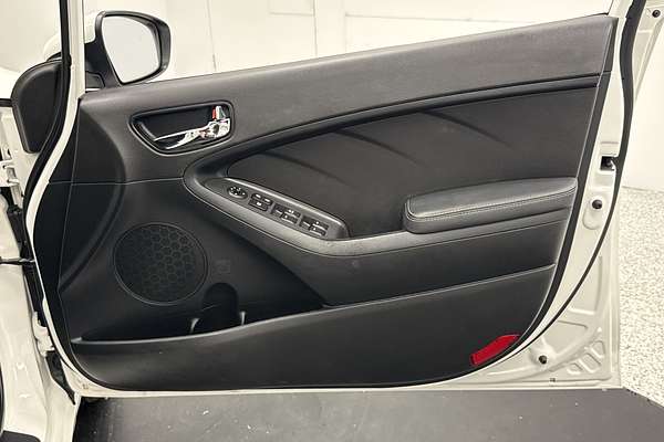 2017 Kia Cerato Sport YD