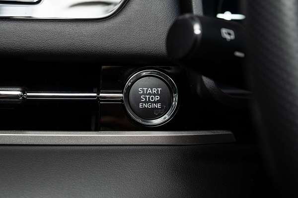 2025 Mitsubishi Outlander ES ZM