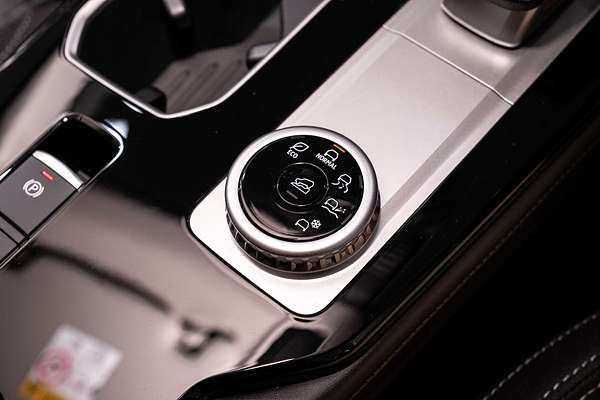 2025 Mitsubishi Outlander ES ZM