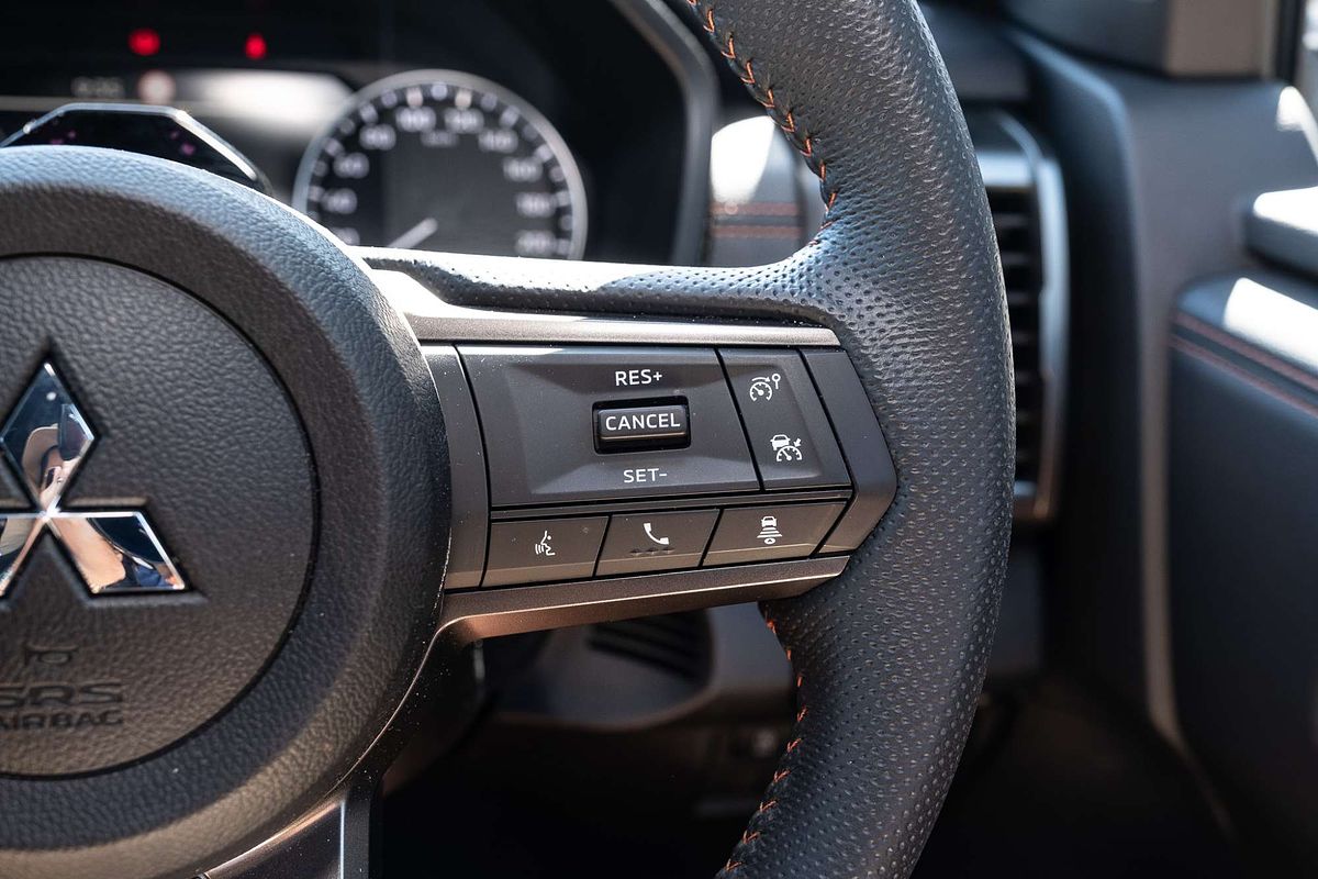 2024 Mitsubishi Triton GSR MV 4X4