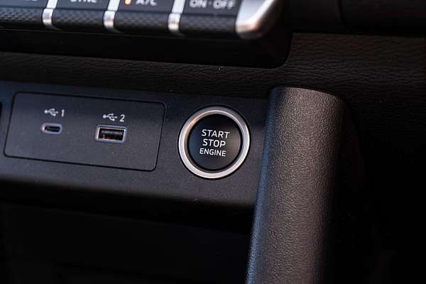 2024 Mitsubishi Triton GSR MV 4X4
