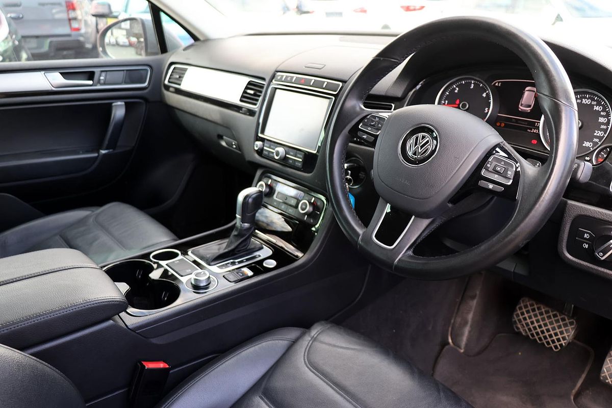 2017 Volkswagen Touareg 150TDI Element 7P