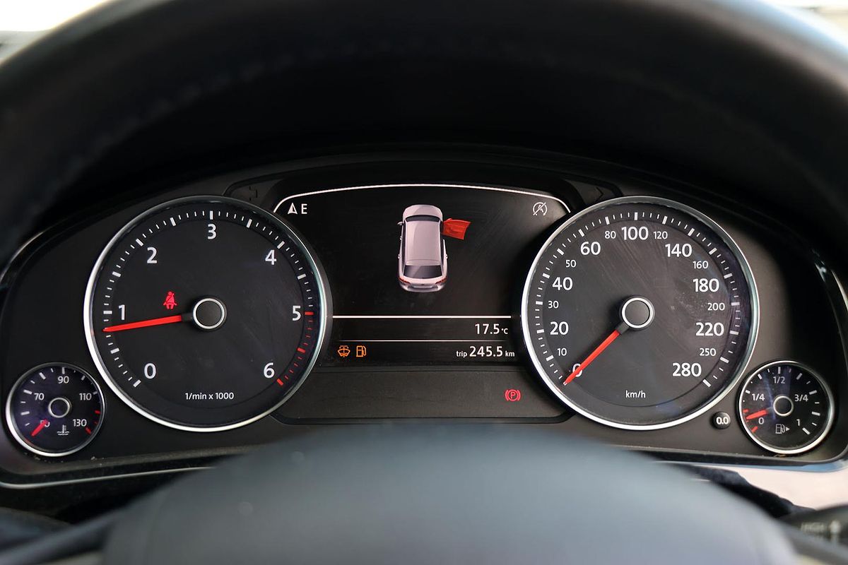 2017 Volkswagen Touareg 150TDI Element 7P