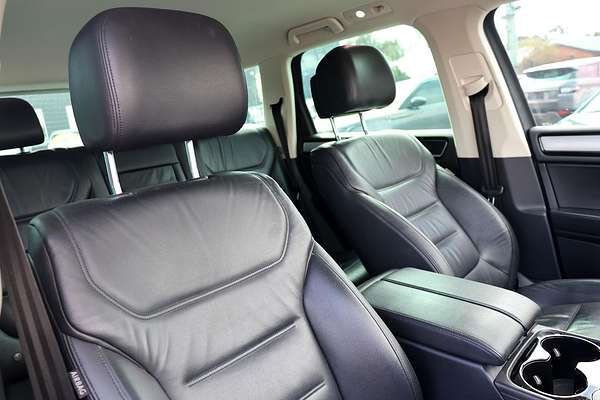 2017 Volkswagen Touareg 150TDI Element 7P