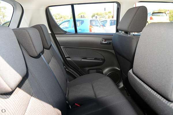 2011 Suzuki Swift GL FZ