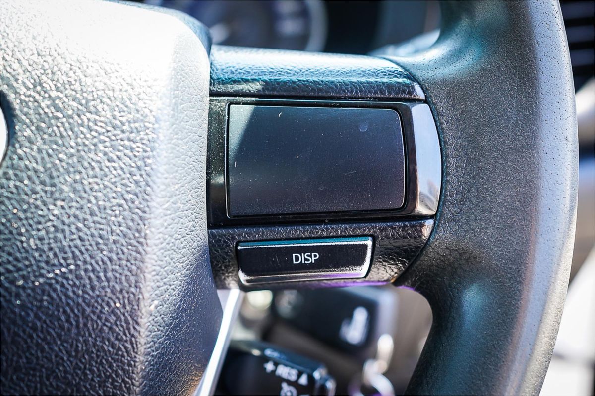 2018 Toyota Hilux SR GUN126R 4X4