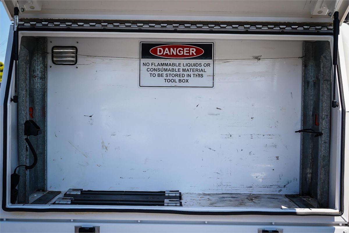 2018 Toyota Hilux SR GUN126R 4X4