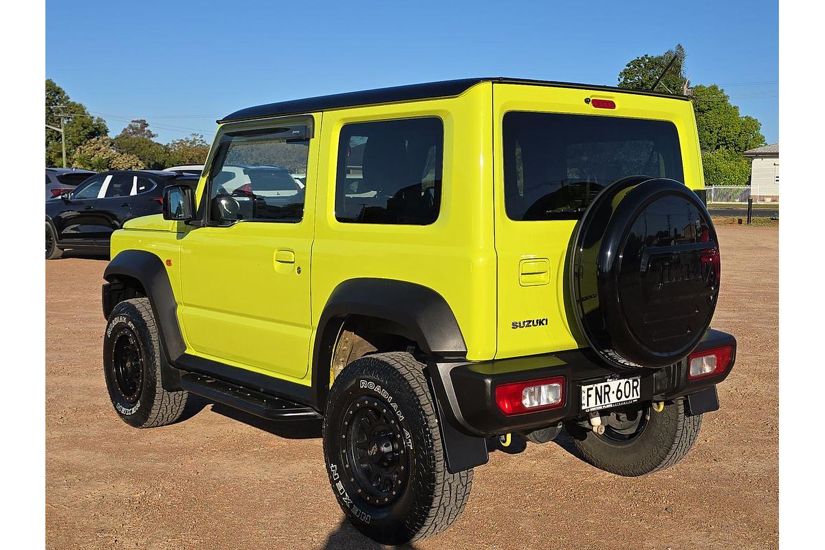 2022 Suzuki Jimny GLX GJ