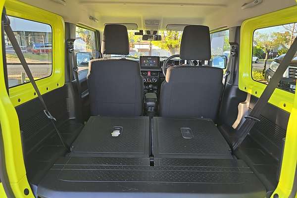2022 Suzuki Jimny GLX GJ