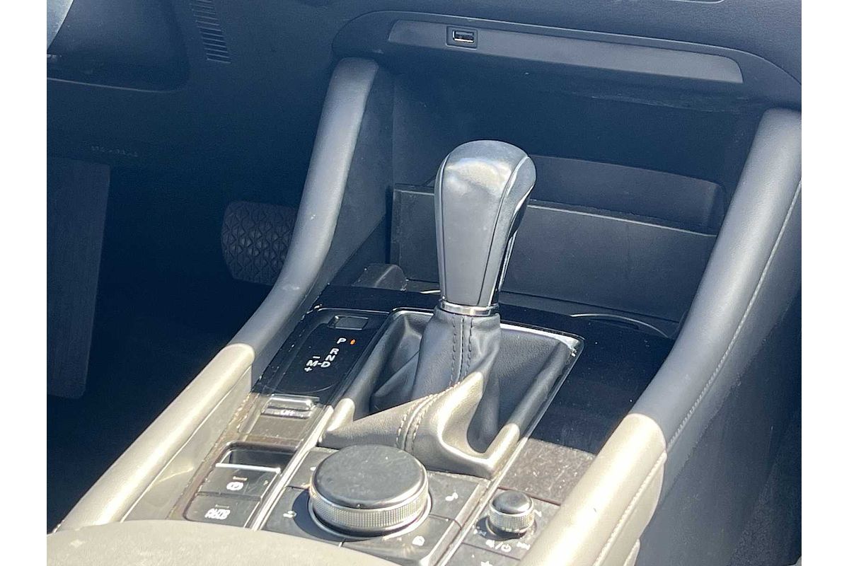 2019 Mazda 3 w/Select Pkg