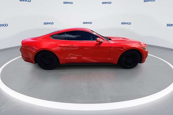2017 Ford Mustang V6