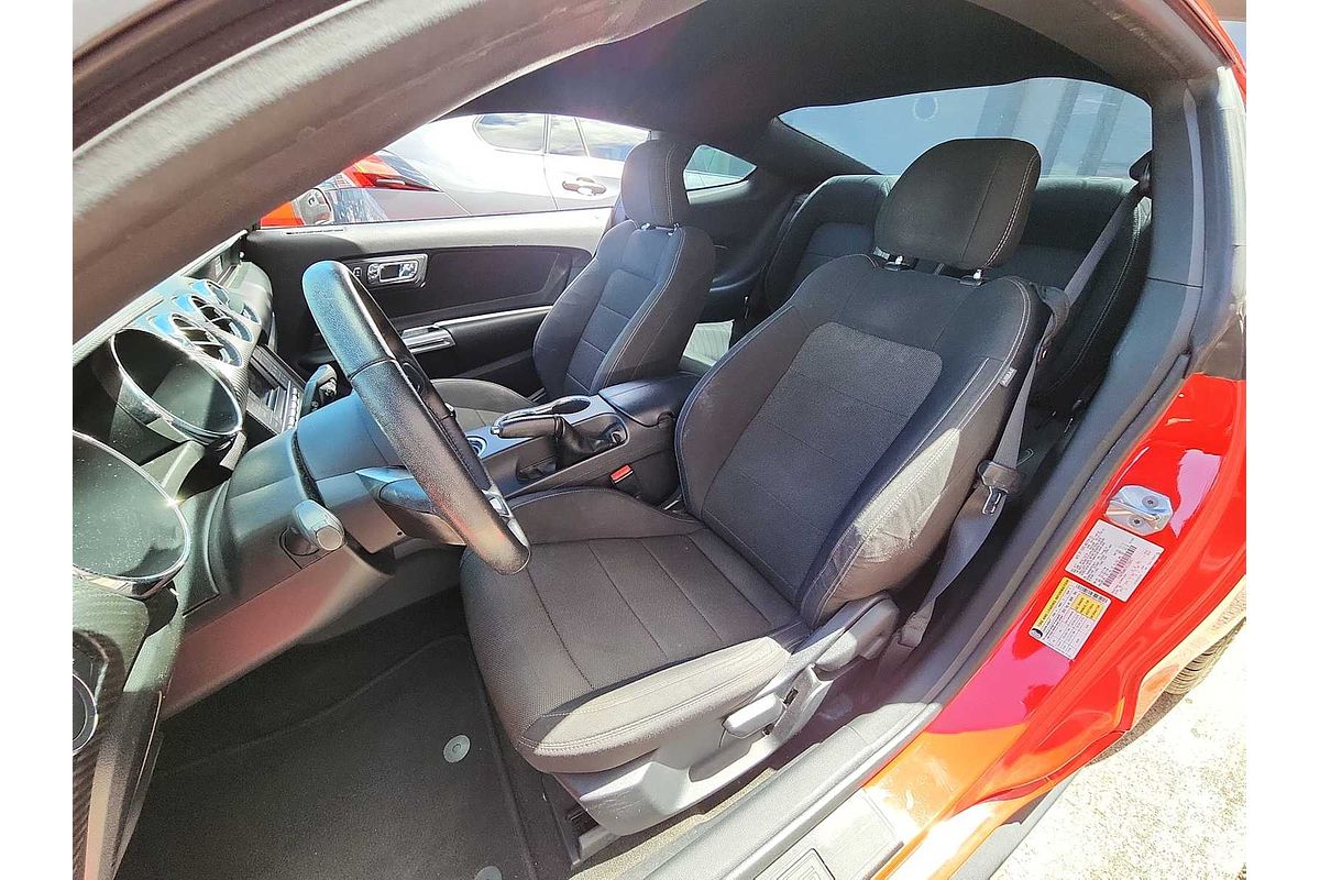 2017 Ford Mustang V6