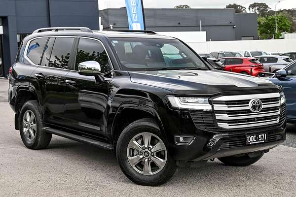 2023 Toyota Landcruiser Sahara ZX FJA300R