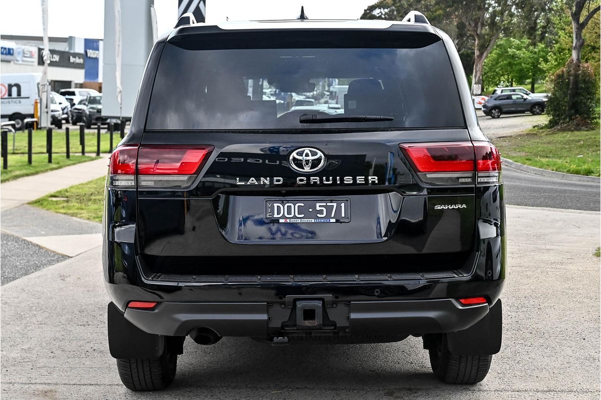 2023 Toyota Landcruiser Sahara ZX FJA300R