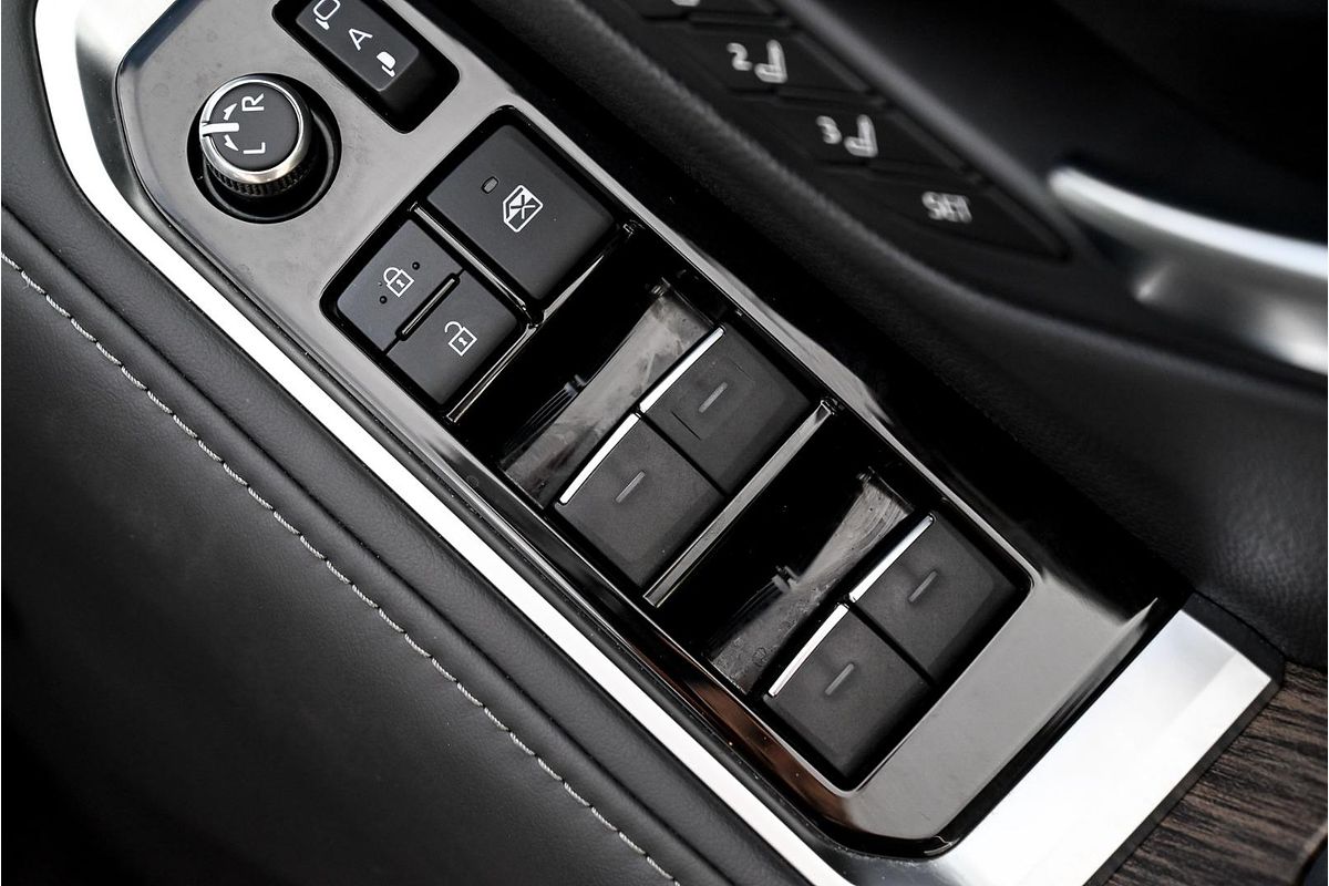 2023 Toyota Landcruiser Sahara ZX FJA300R