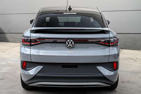 2025 Volkswagen ID.5 Pro E2