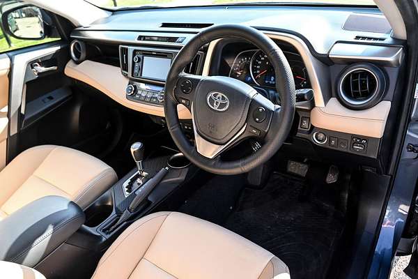 2013 Toyota RAV4 Cruiser ASA44R