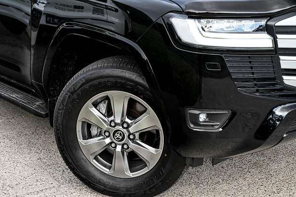 2023 Toyota Landcruiser Sahara ZX FJA300R