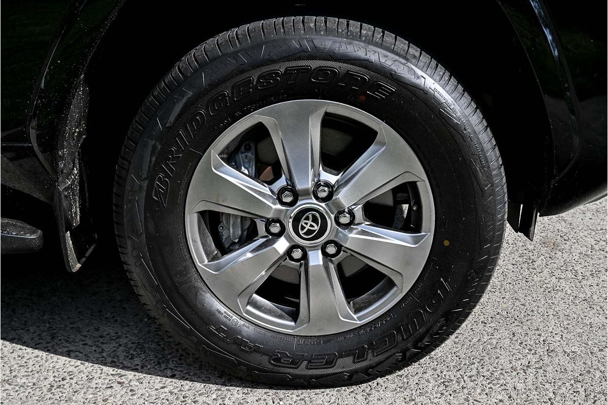 2023 Toyota Landcruiser Sahara ZX FJA300R