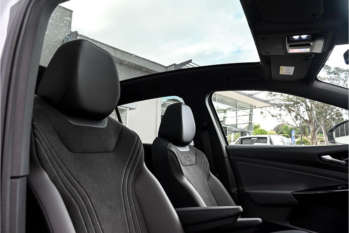 2025 Volkswagen ID.5 Pro E2