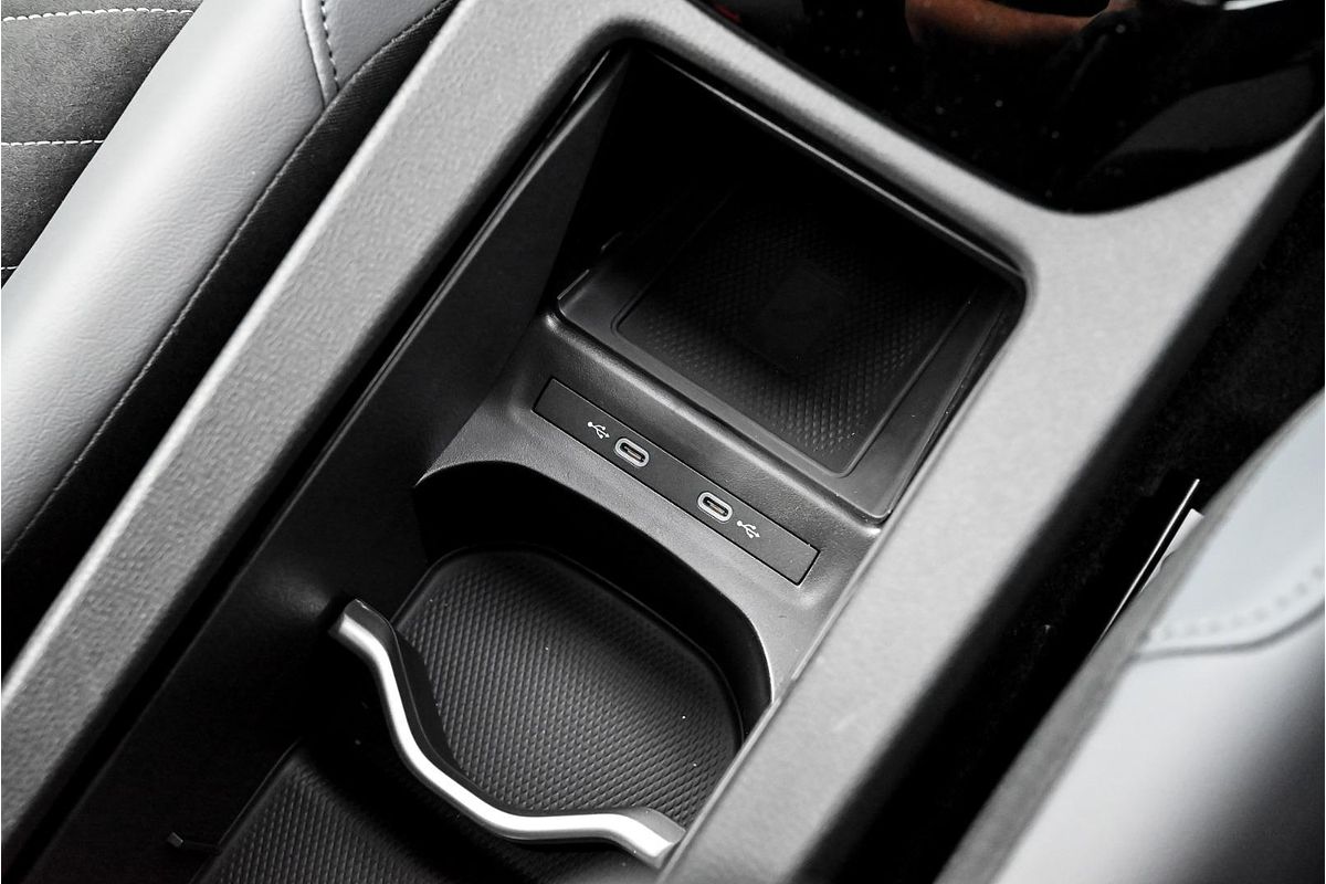 2025 Volkswagen ID.5 Pro E2