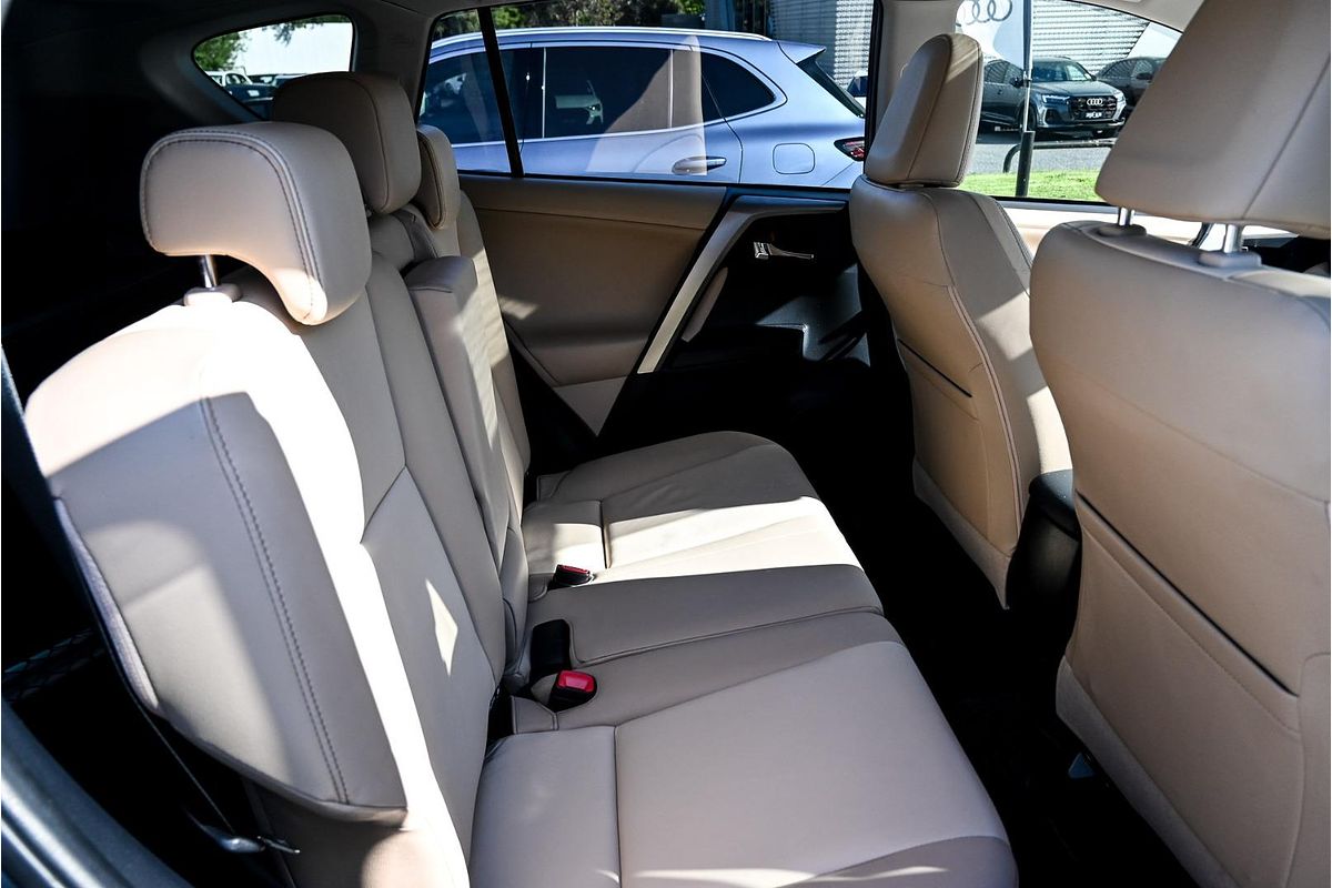 2013 Toyota RAV4 Cruiser ASA44R