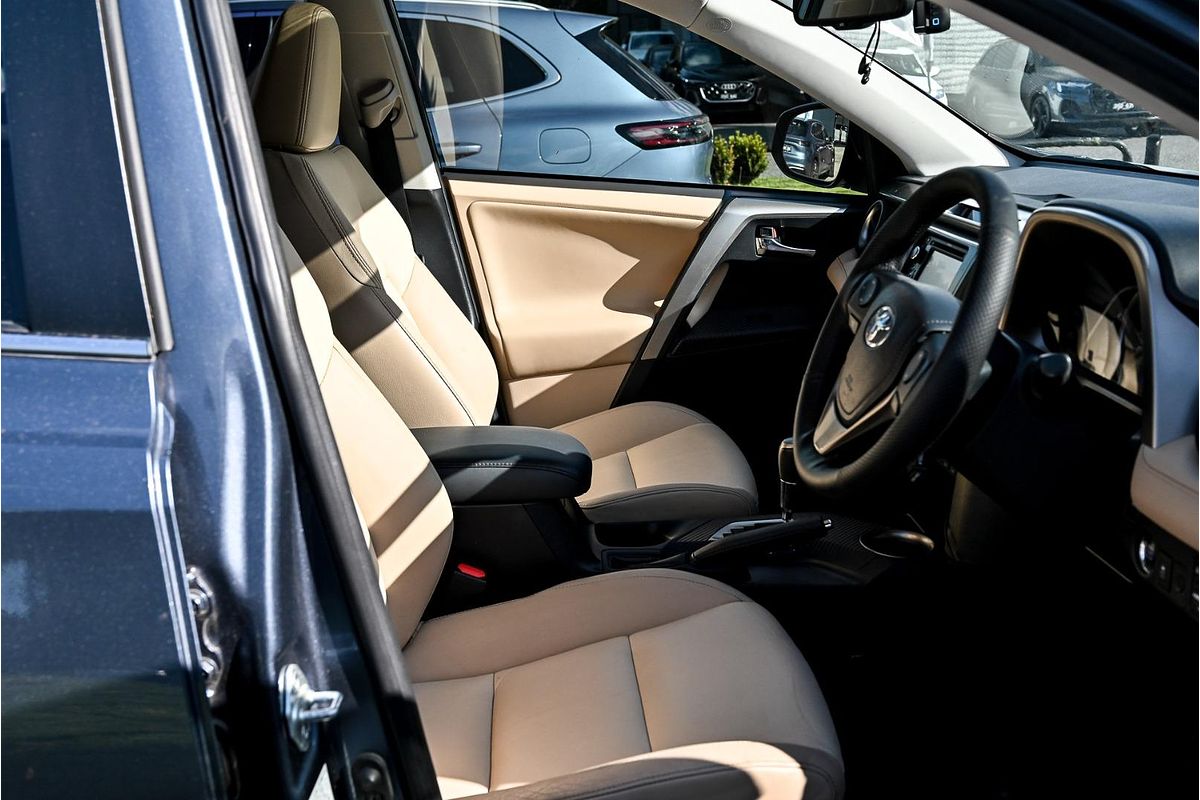2013 Toyota RAV4 Cruiser ASA44R
