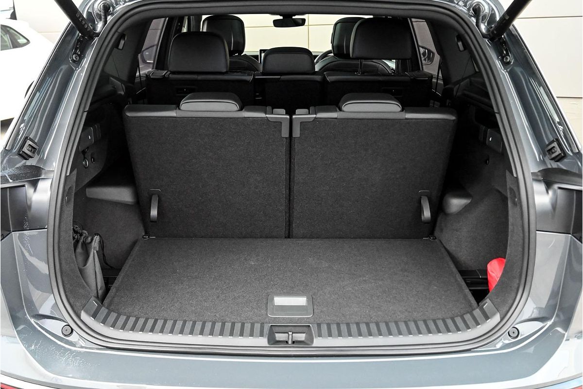 2025 Volkswagen Tayron 195TSI R-Line R4