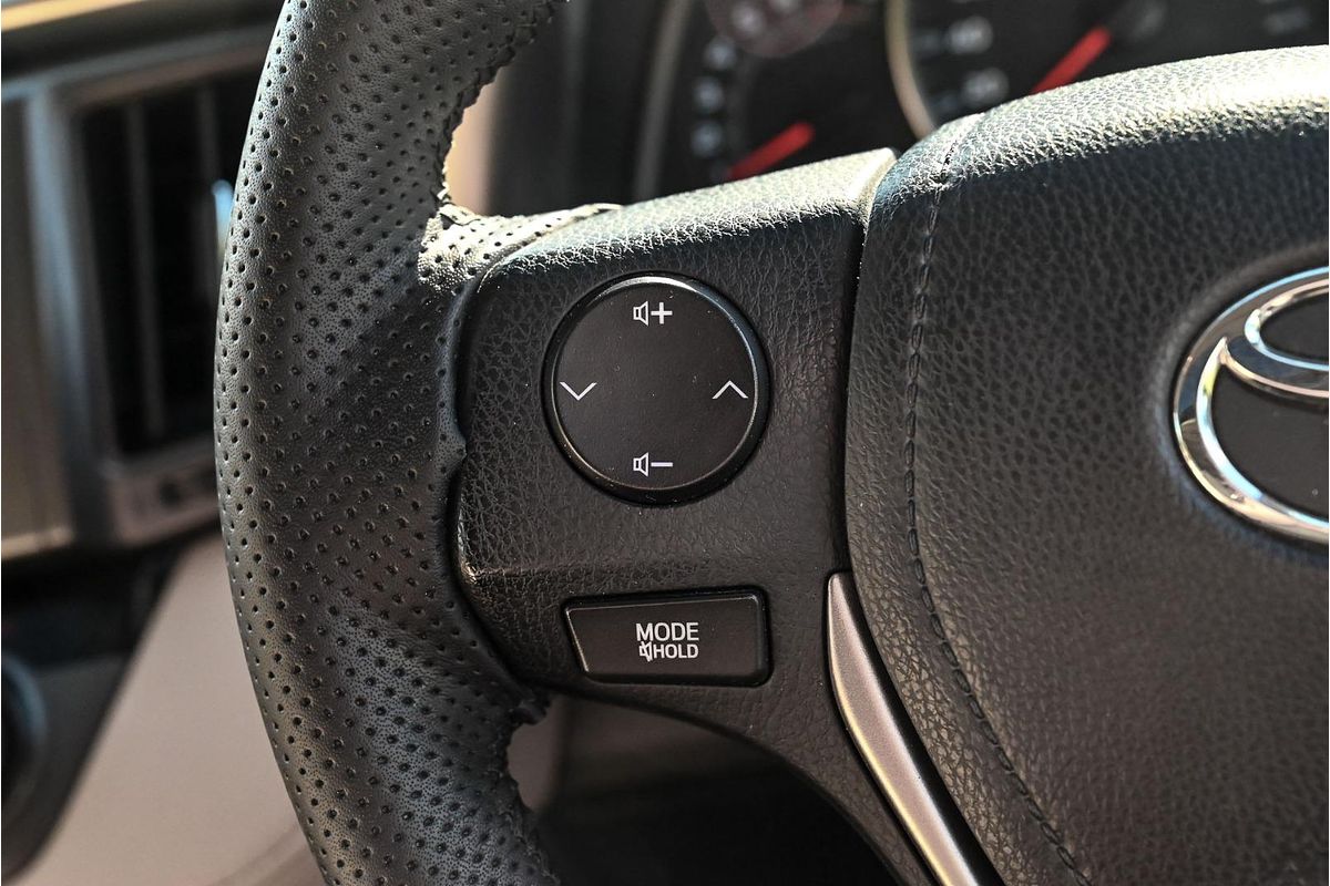 2013 Toyota RAV4 Cruiser ASA44R