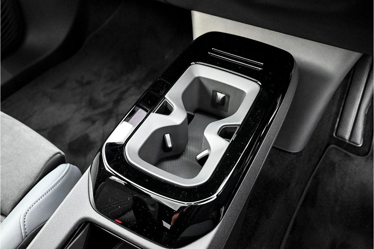 2025 Volkswagen ID.5 Pro E2