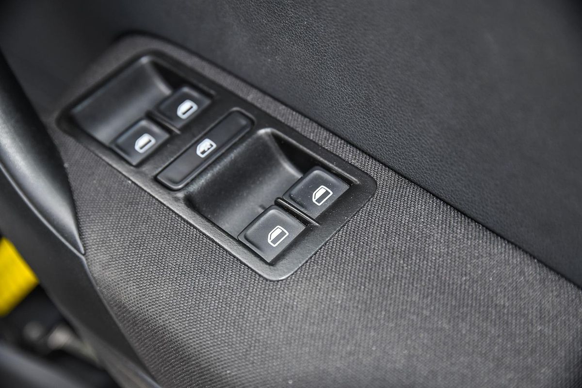 2015 Volkswagen Polo 66TSI Trendline 6R