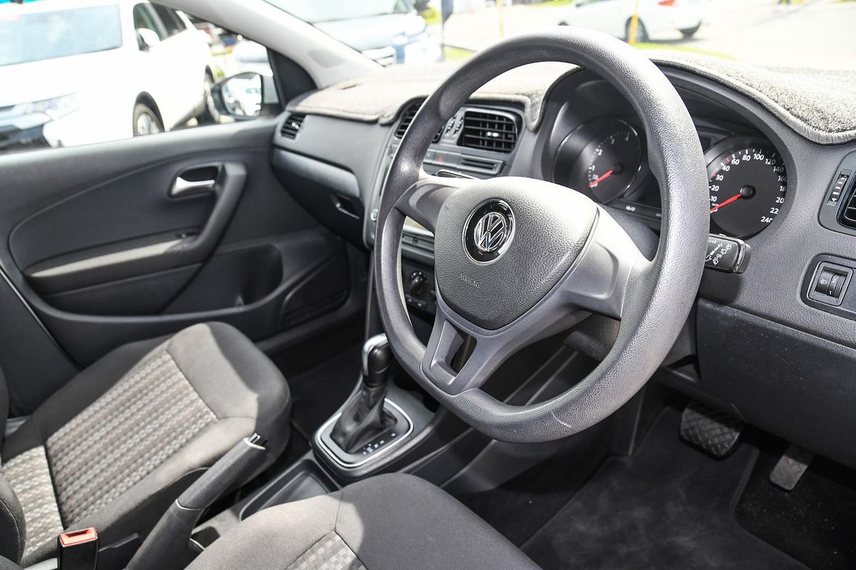 2015 Volkswagen Polo 66TSI Trendline 6R