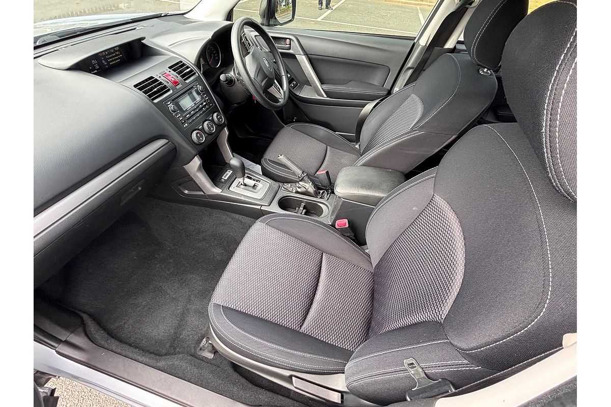 2014 Subaru Forester 2.5i S4