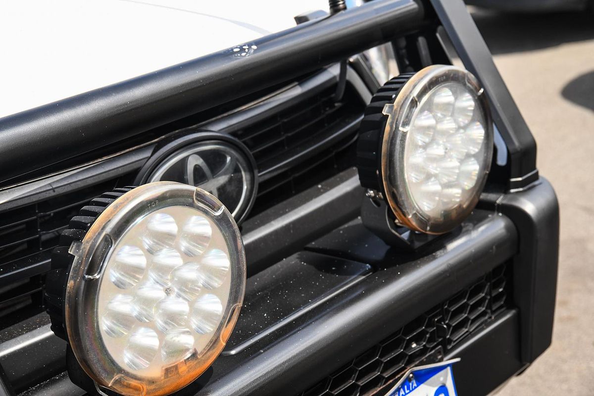 2020 Toyota Hilux SR GUN126R 4X4