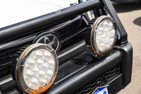 2020 Toyota Hilux SR GUN126R 4X4