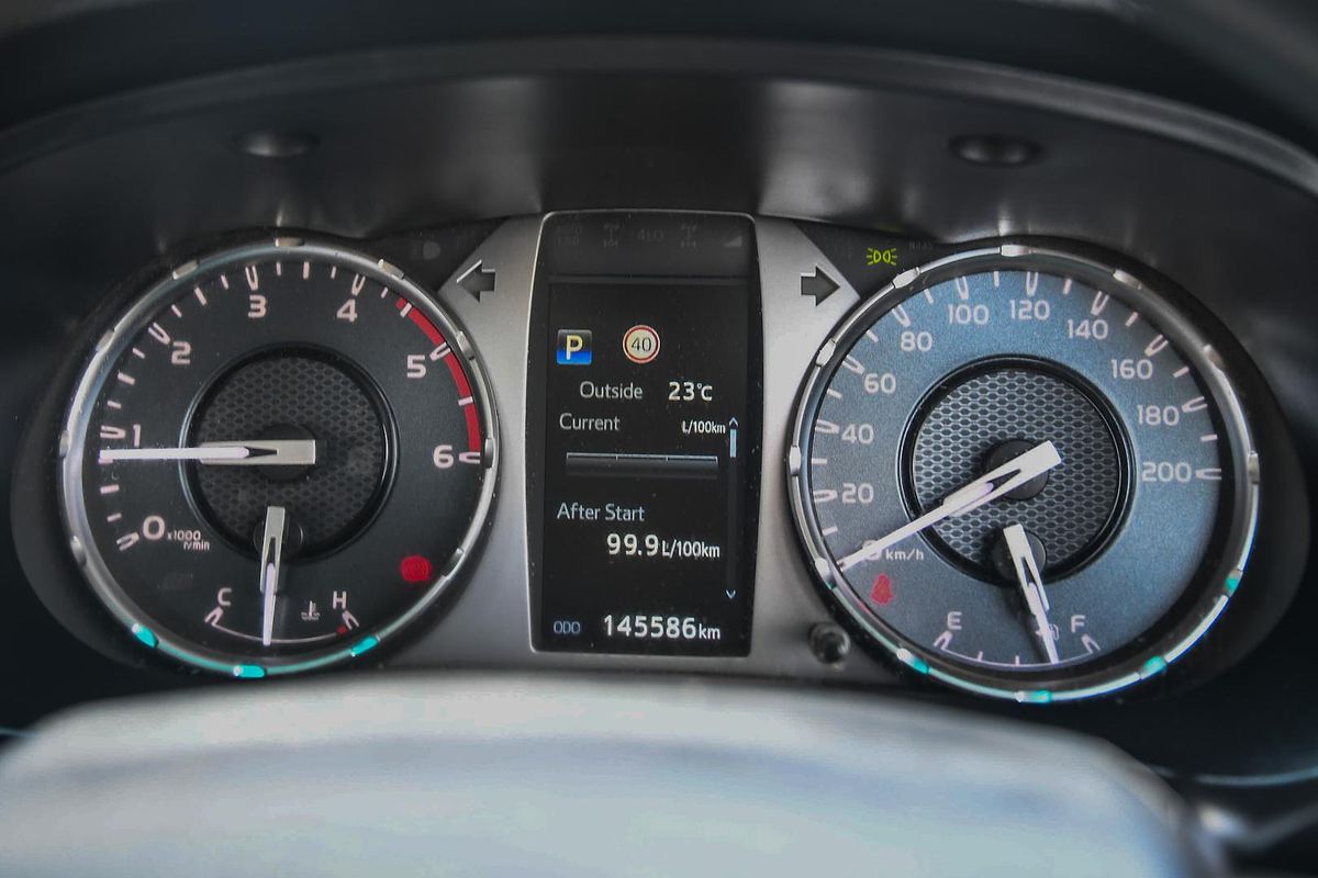 2020 Toyota Hilux SR GUN126R 4X4