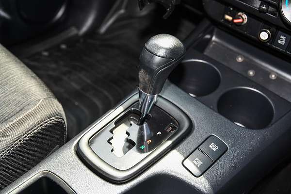 2020 Toyota Hilux SR GUN126R 4X4